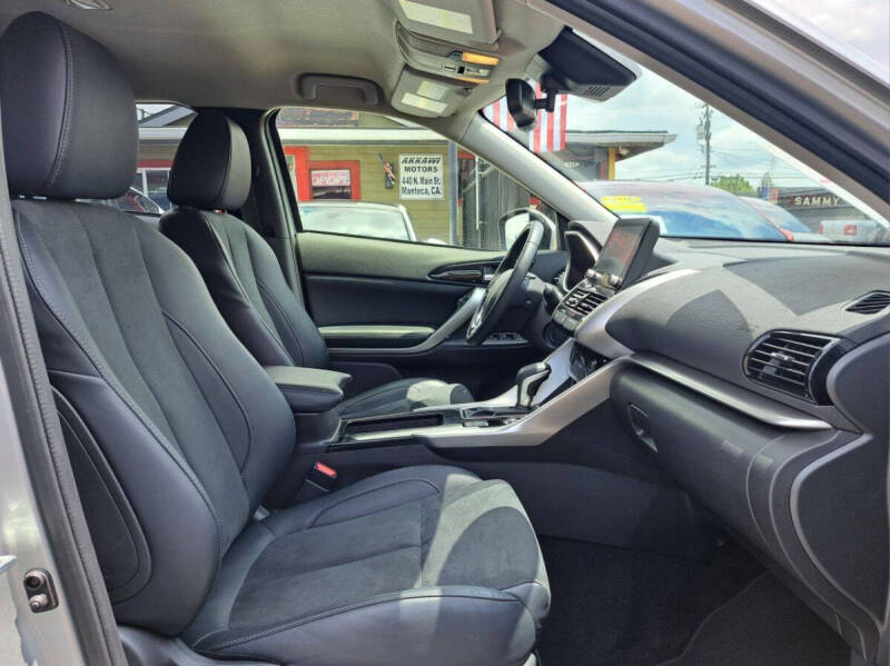 2025 Mitsubishi Eclipse Cross SE