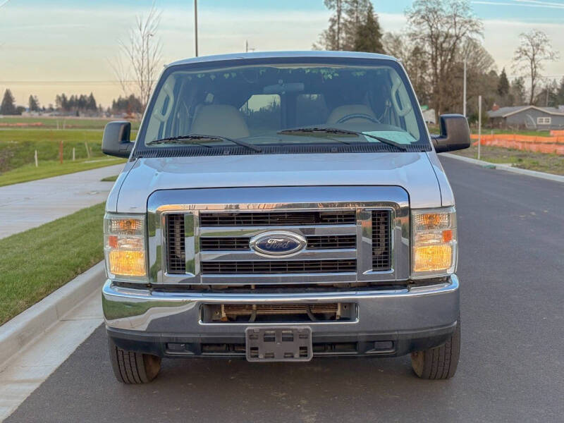 2008 Ford E-Series E-350 SD XLT