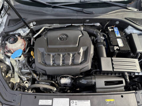 2019 Volkswagen Passat Wolfsburg