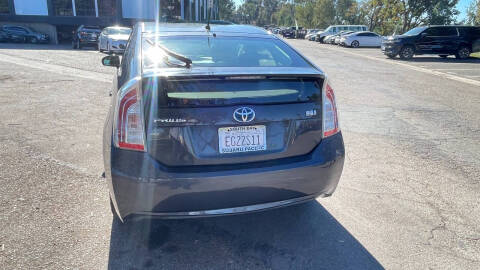 2013 Toyota Prius Three