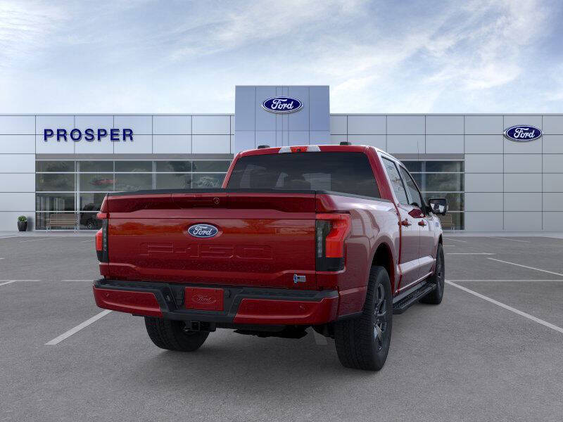 2025 Ford F-150 Lightning Flash