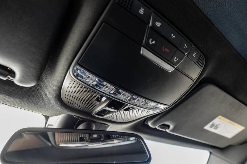 2017 Mercedes-Benz C-Class AMG C 63