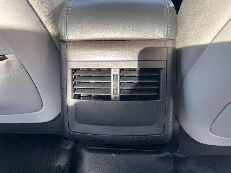 2016 Toyota Avalon XLE Premium