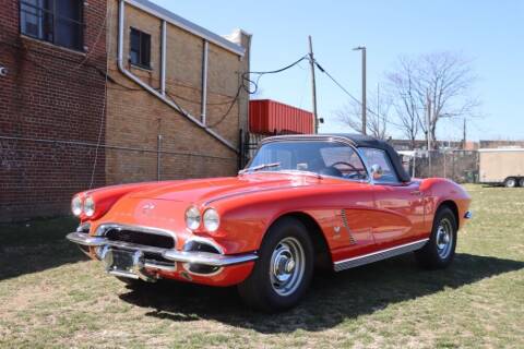 1962 Chevrolet Corvette for sale at Gullwing Motor Cars Inc in Astoria NY