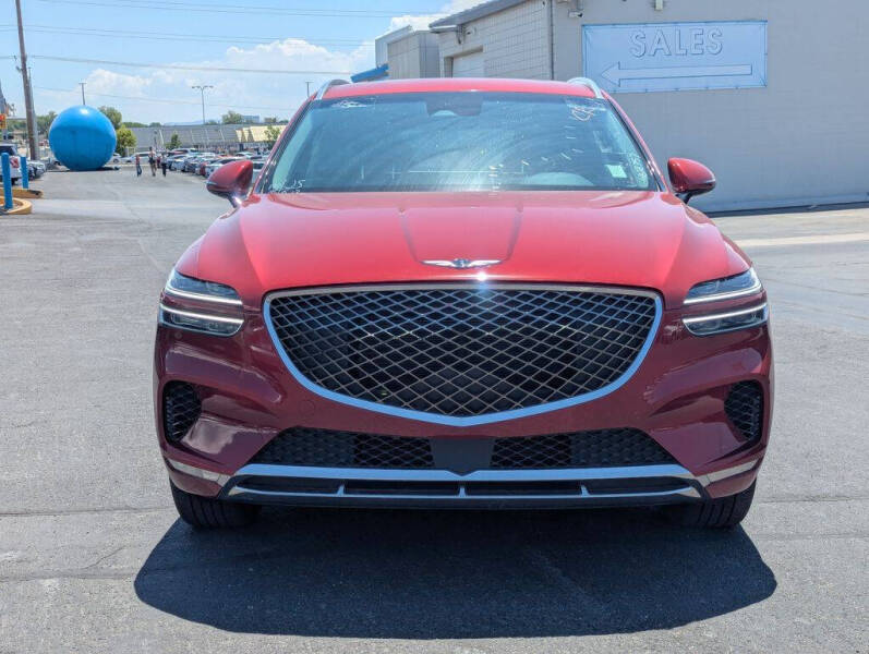 2023 Genesis GV70 2.5T Standard