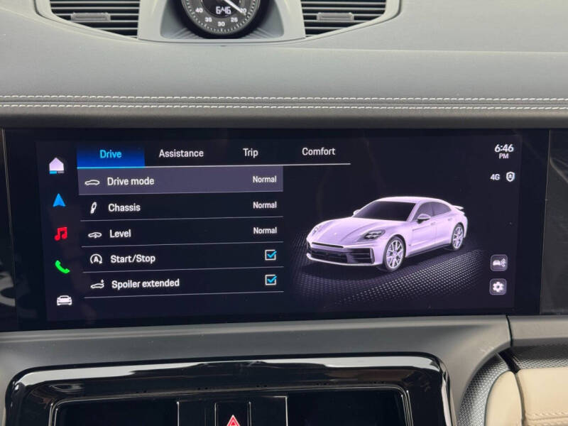 2024 Porsche Panamera 4