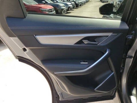 2024 Jaguar F-PACE P250 R-Dynamic S