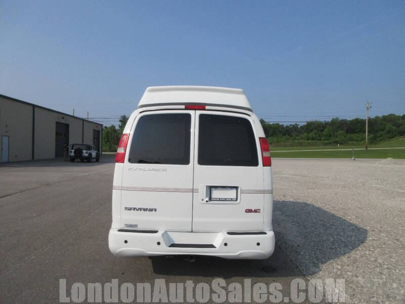 2017 GMC Savana 2500