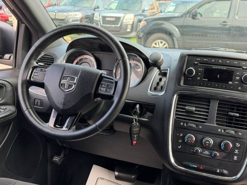 2016 Dodge Grand Caravan SE Plus