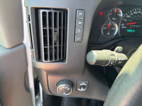 2024 GMC Savana 2500