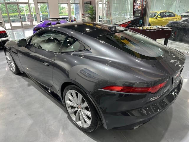 2017 Jaguar F-TYPE Premium