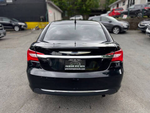 2014 Chrysler 200 LX