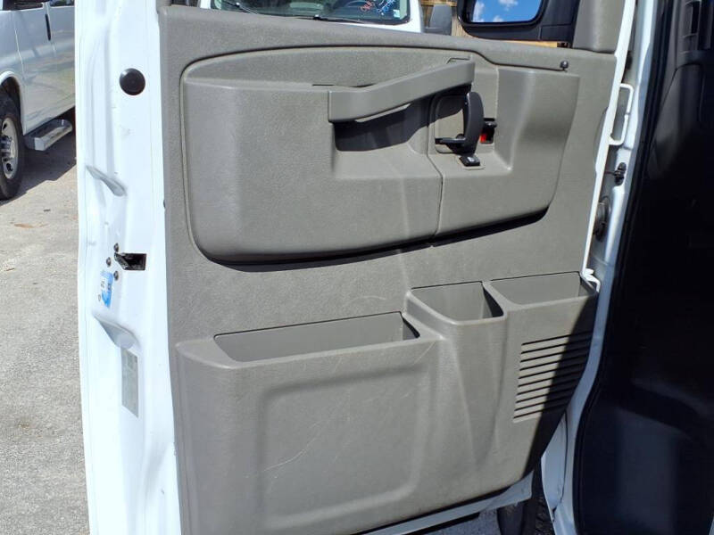 2020 Chevrolet Express 2500