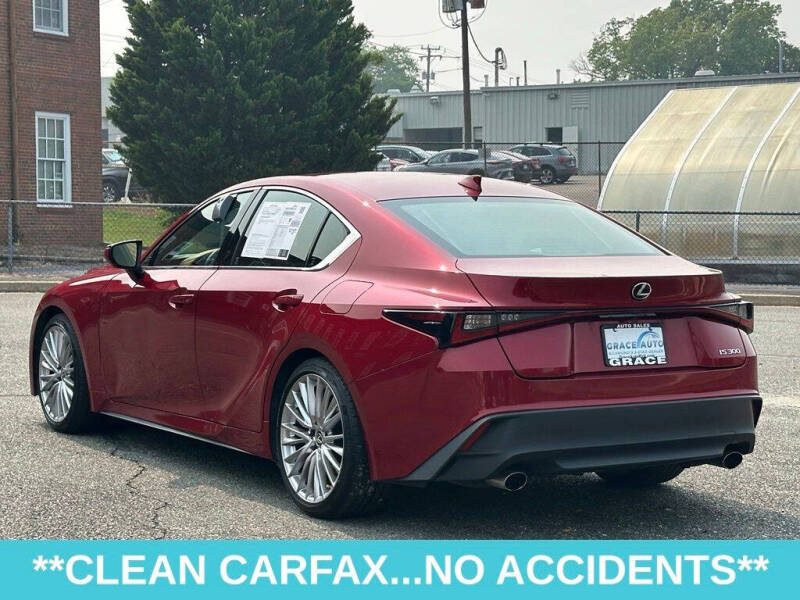 2022 Lexus IS 300