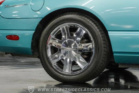 2002 Ford Thunderbird Deluxe
