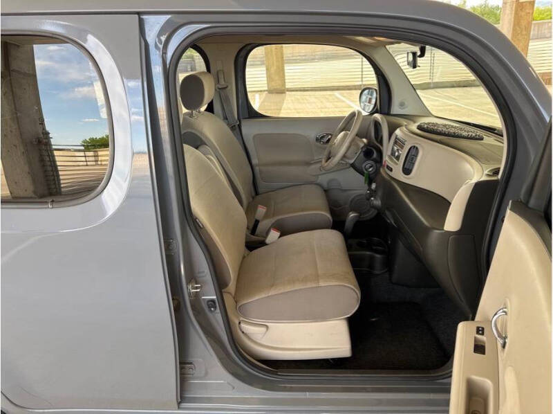 2014 Nissan cube