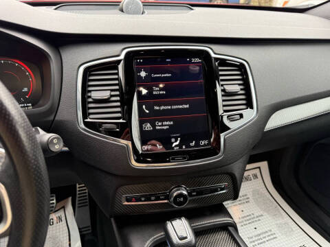 2017 Volvo XC90 T6 R-Design