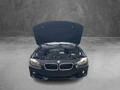 2015 BMW 3 Series 328i