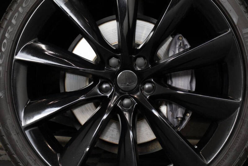 2017 Tesla Model X 90D