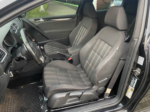 2012 Volkswagen GTI Base PZEV