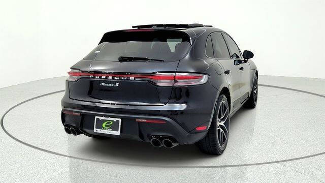 2024 Porsche Macan S