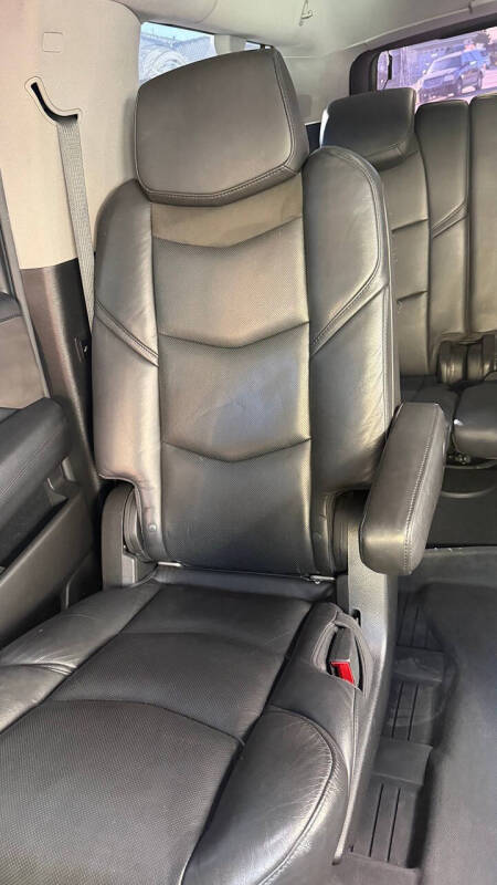 2018 Cadillac Escalade ESV Premium Luxury