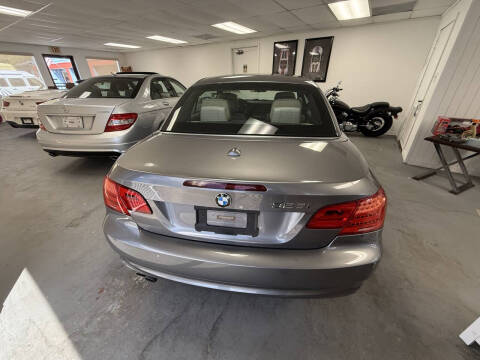 2011 BMW 3 Series 328i