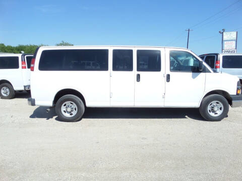 2010 Chevrolet Express Passenger for sale at AUTO FLEET REMARKETING, INC. in Van Alstyne TX