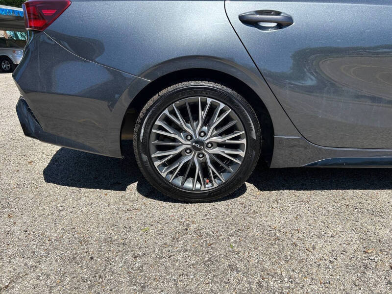 2022 Kia Forte GT Line