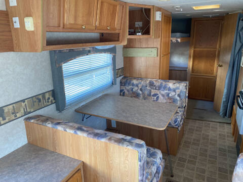 2003 R-Vision Trail Lite