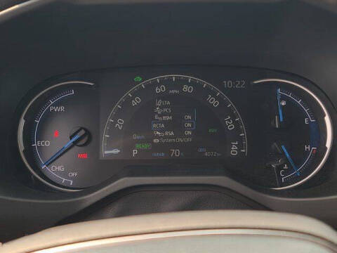 2023 Toyota RAV4 Hybrid SE