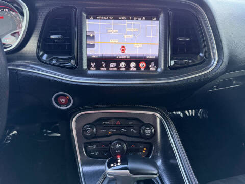 2016 Dodge Challenger SRT 392