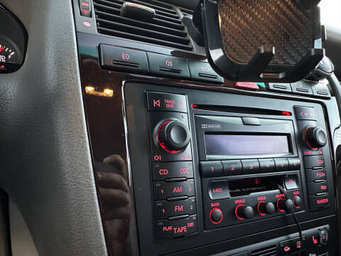 2000 Audi A8 quattro