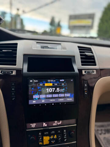 2010 Cadillac Escalade Premium