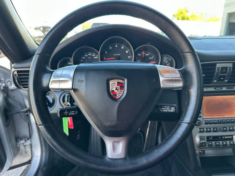 2006 Porsche 911 Carrera