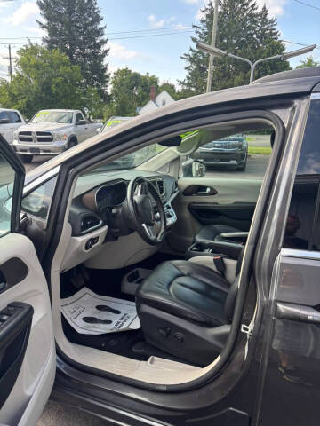 2017 Chrysler Pacifica