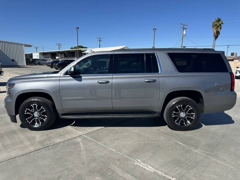 Used 2020 Chevrolet Suburban LT with VIN 1GNSCHKC1LR193109 for sale in Peoria, AZ
