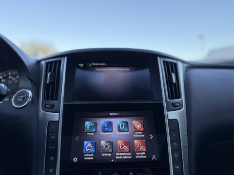 2021 Infiniti Q50 Luxe