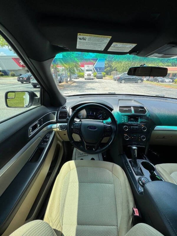 2017 Ford Explorer XLT