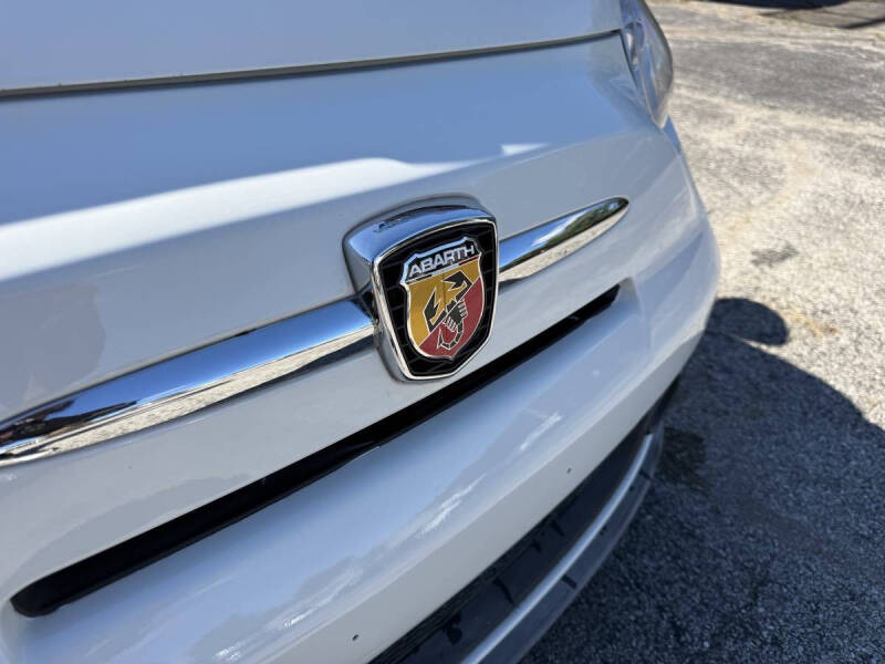 2013 FIAT 500c Abarth
