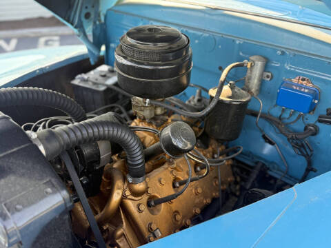 1946 Ford Super Deluxe