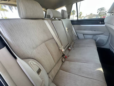 2013 Subaru Outback 2.5i Premium