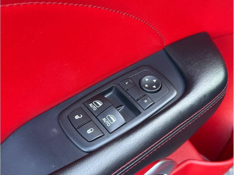 2016 Dodge Challenger