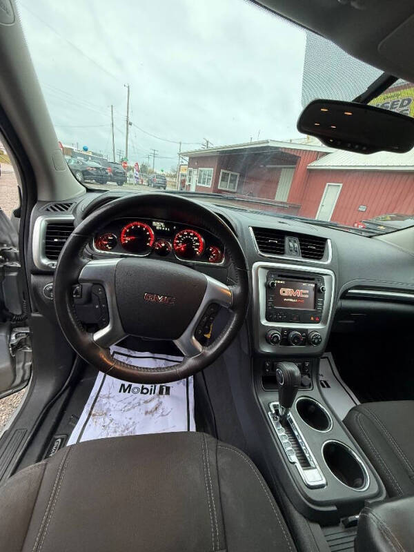 2015 GMC Acadia SLE-2