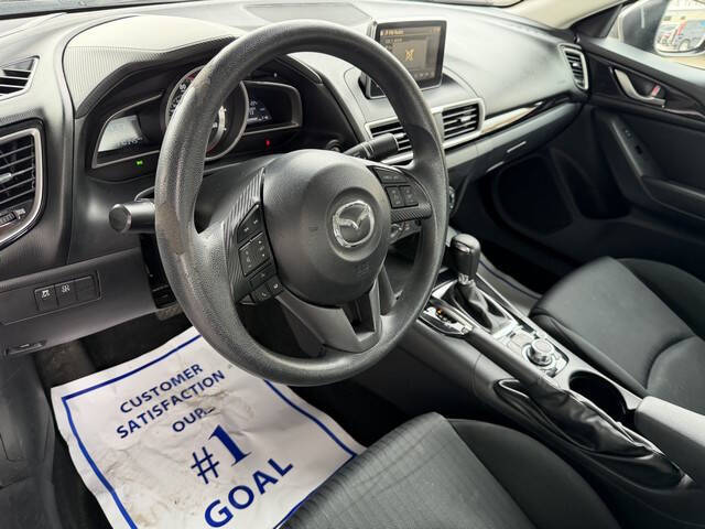 2015 Mazda MAZDA3 i Sport