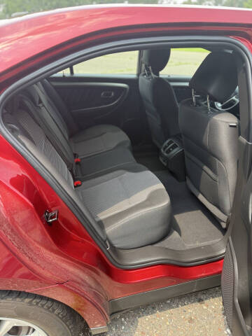 2019 Ford Taurus SEL