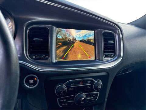 2017 Dodge Charger SXT