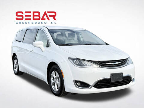 2018 Chrysler Pacifica Hybrid Touring Plus