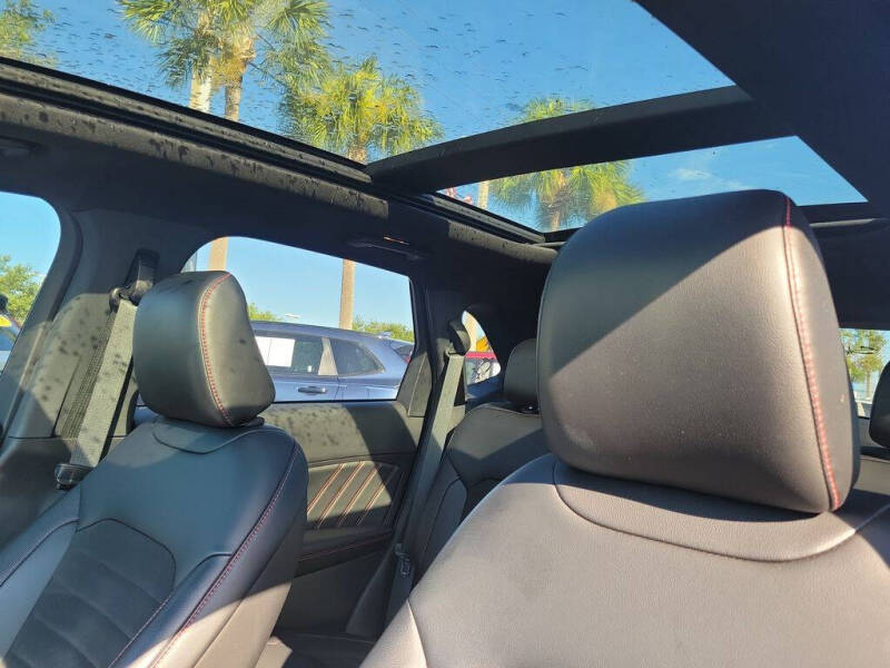2021 Ford Edge ST-Line