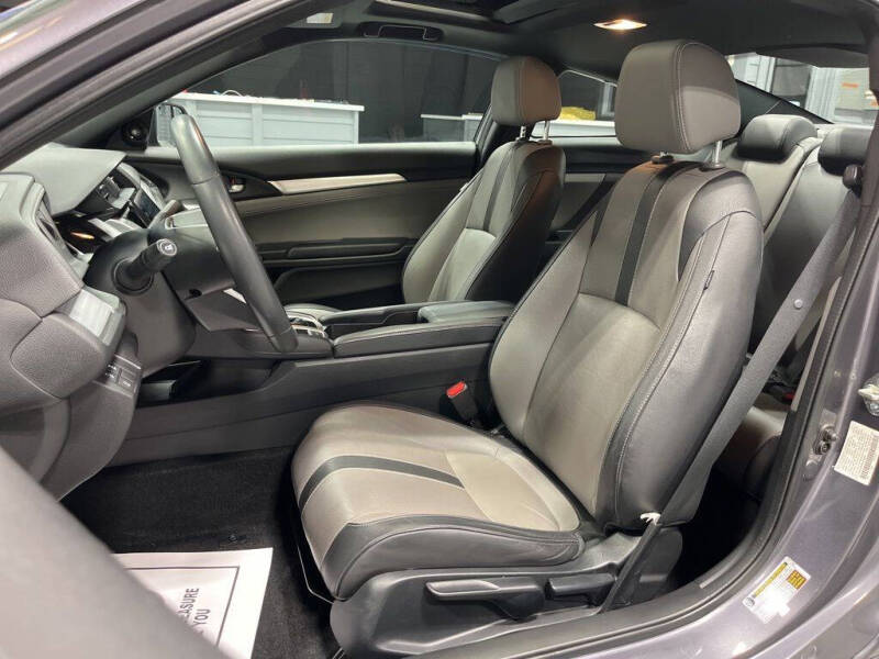 2017 Honda Civic Touring